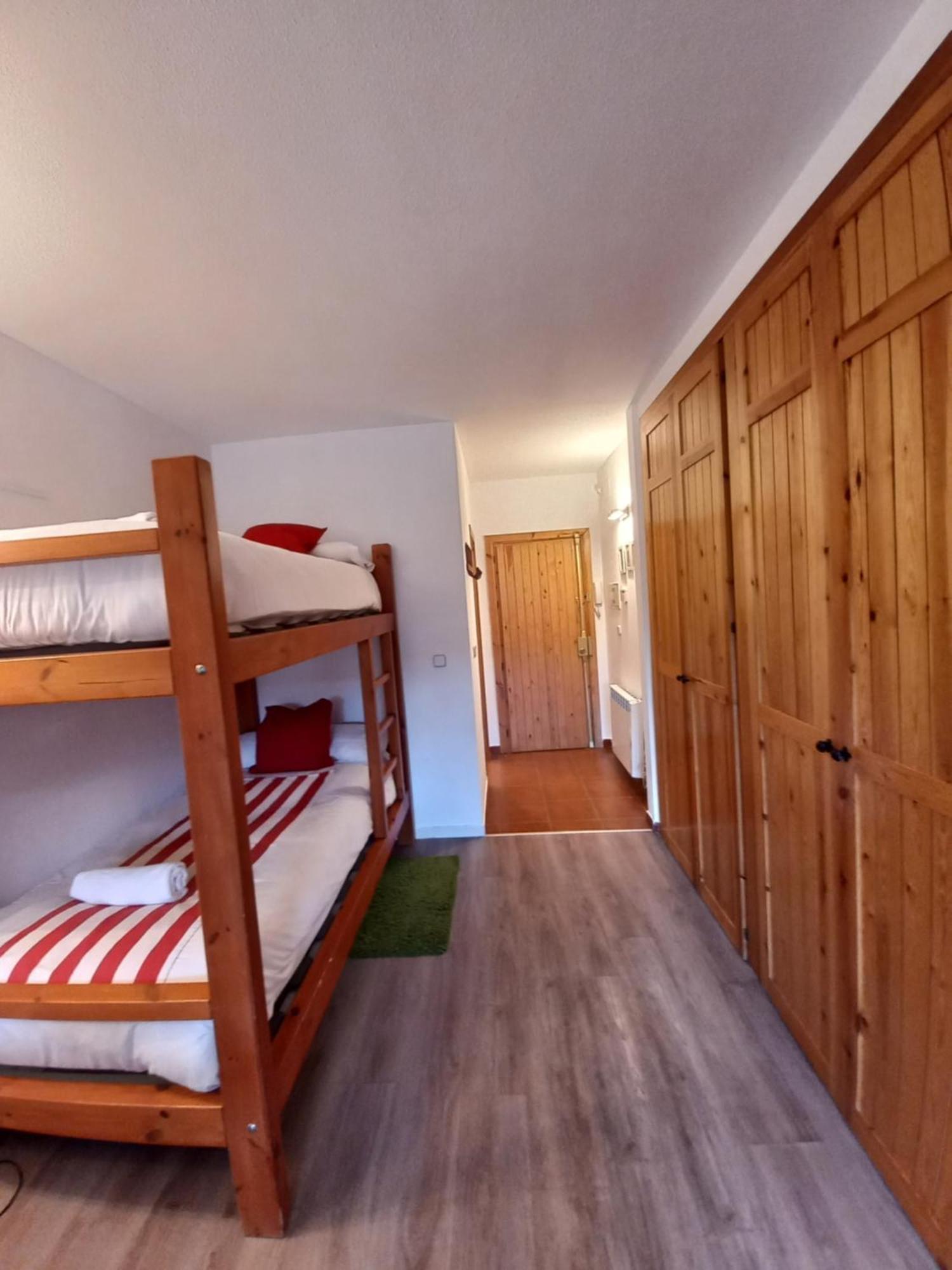 Bed And Snow Ski Zona Media Sierra Nevada Luaran gambar